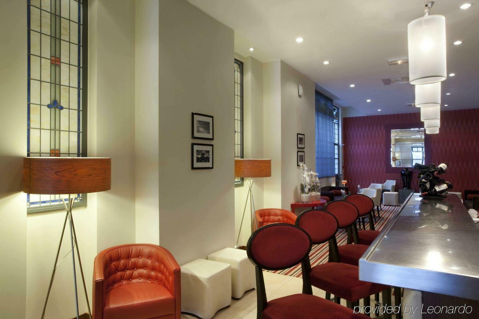 Gare De L'est, An Ihg Hotel París